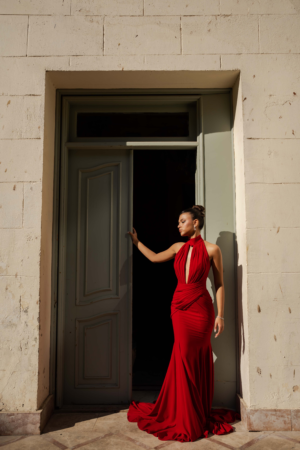 فستان سهرة أحمر